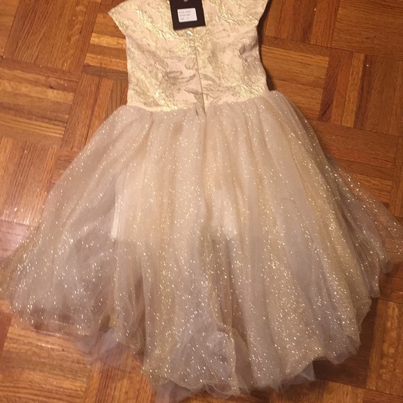 Halabaloo dress - Picture 2 of 4